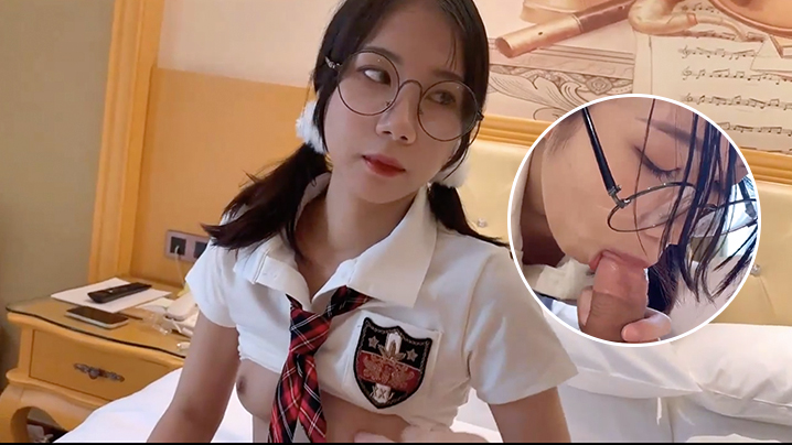 清纯如莲花的眼镜妹-JK少女制服heart被猥琐猪头主人无套搞了还内射艹得哇哇叫戴眼镜的就是闷骚萝莉二次元母狗- www.jdav.vip